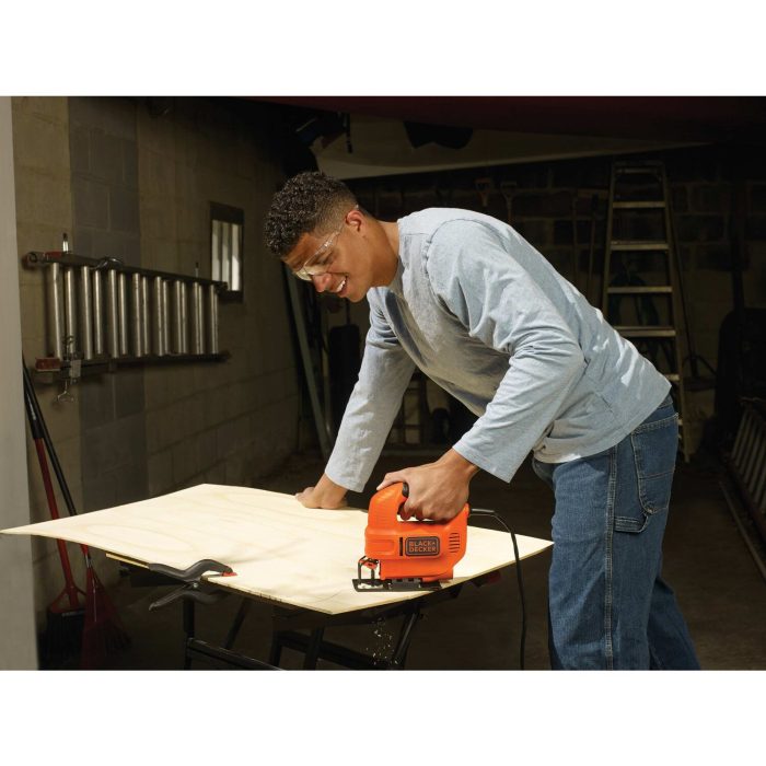 SIERRA CALADORA 420W BLACK & DECKER - Imagen 3